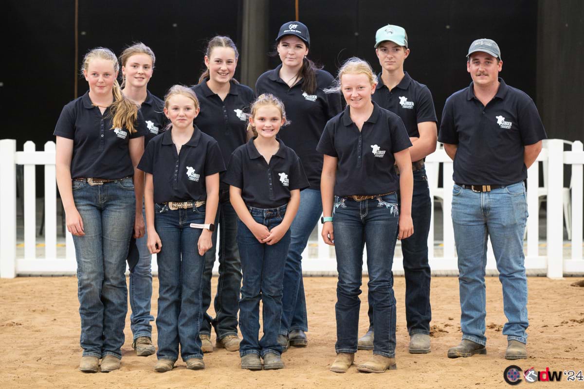 WESTERN DISTRICT - COBDEN AB